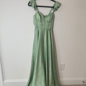 B Darlin Light Green Maxi Dress corset bodice size 1/2 NWOT pockets